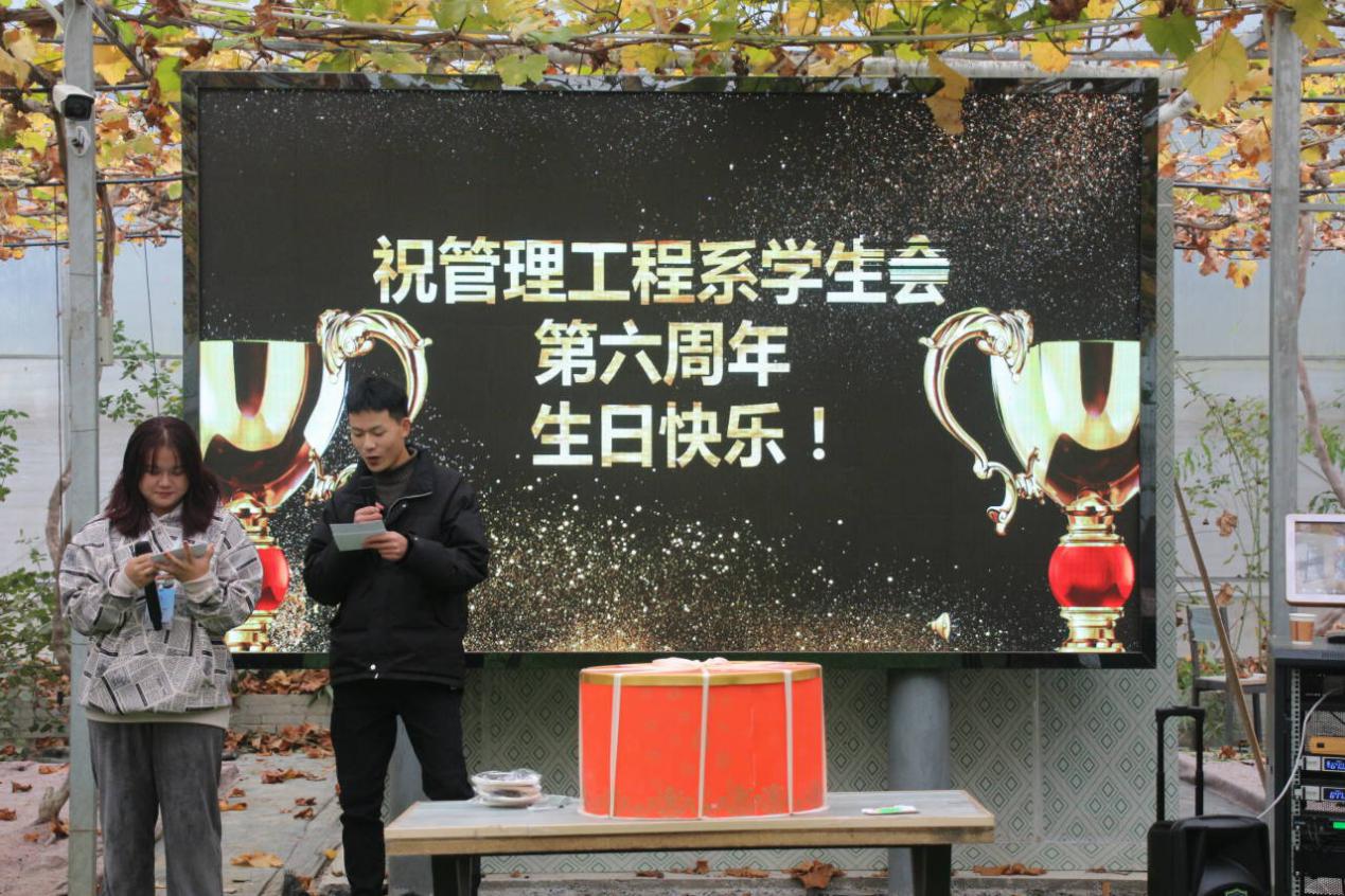 美股前瞻 | 三大股指期货全面上涨，野村证券分析核心CPI趋于温和，美联储或在9月份降息